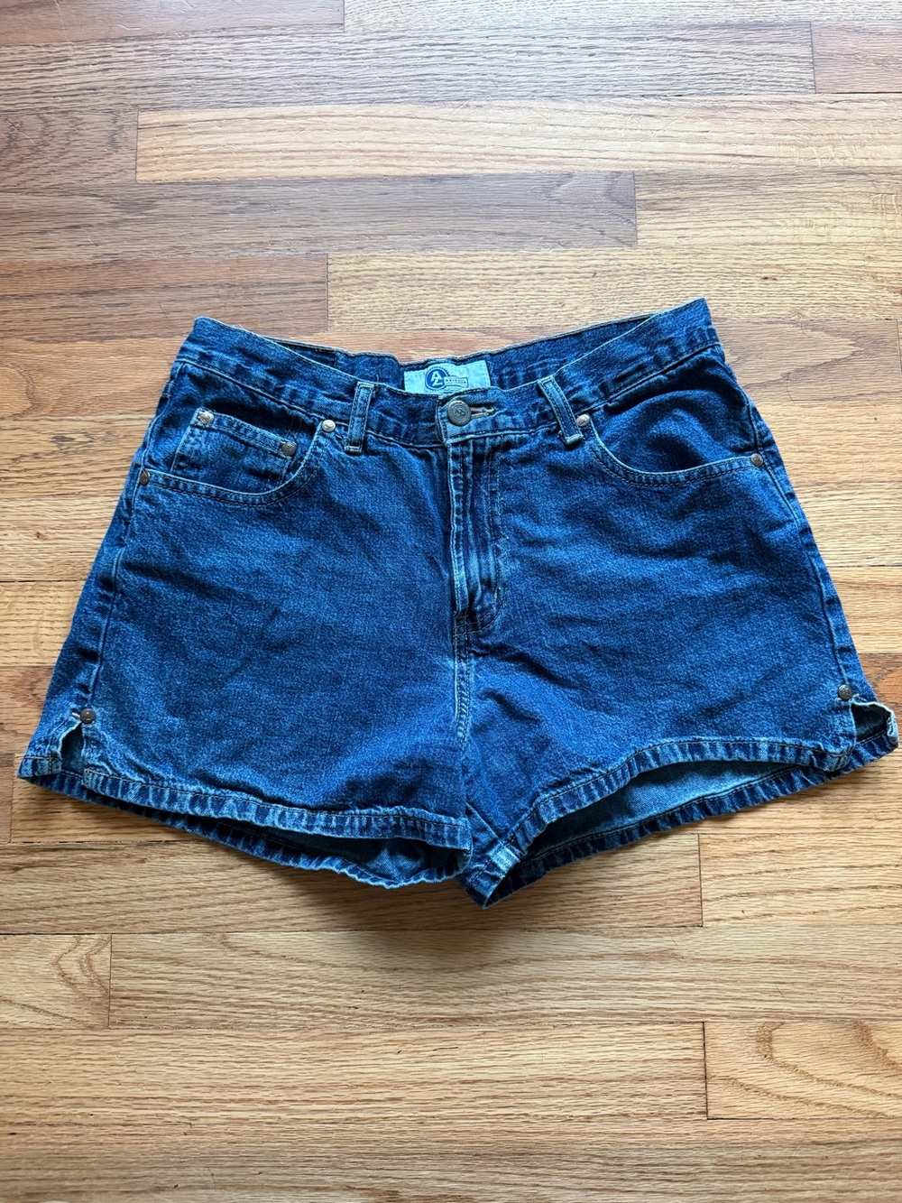 90s Arizona Denim Shorts Size 7 (Waist 27)
